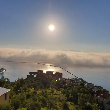 Hébergement de vacances Il 23